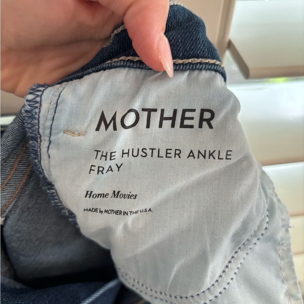 MOTHER JEANS - Hustler Ankle Fray - Size 27 - Picture 2 of 6